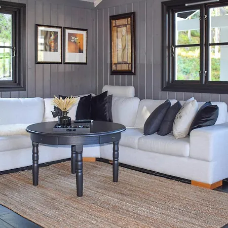 4 Bedroom Stunning In * Vrådal