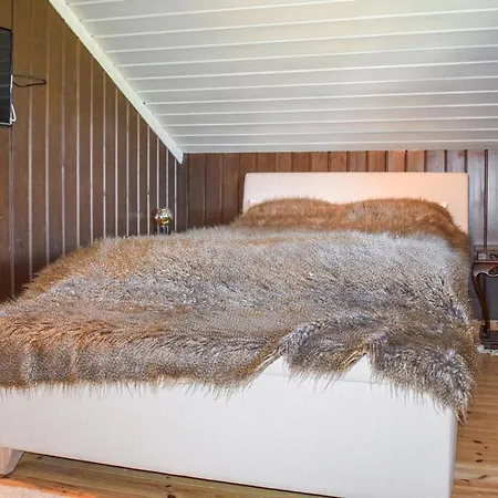 4 Bedroom Stunning In *